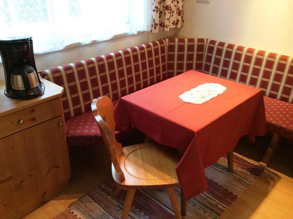 Apartament Der Klaushof Mayrhofen Pokój zdjęcie